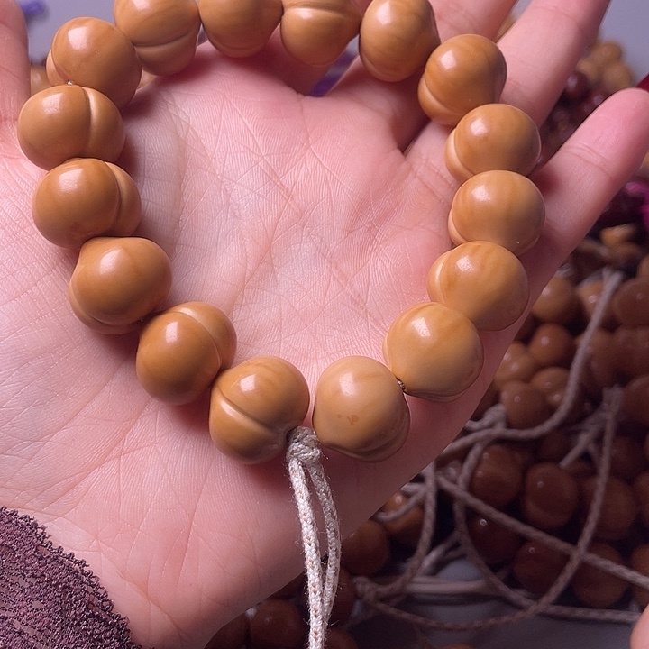 手串猴头核桃17尺寸镜面柯基屁桃手持全品无暇