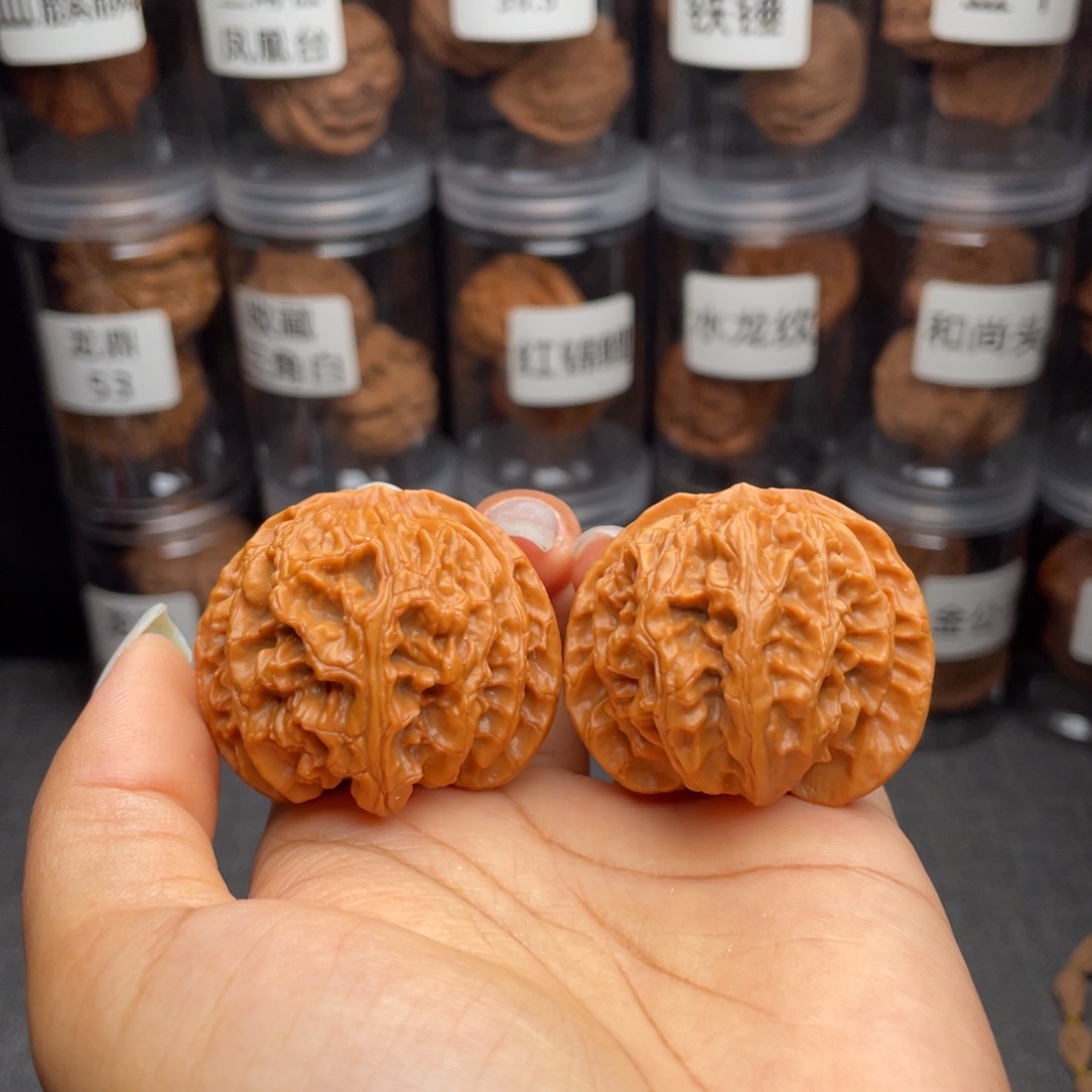 文玩核桃把件房山苹果园