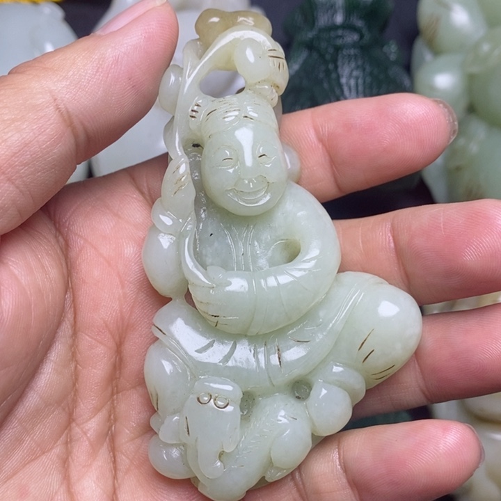 和田玉颈饰未镶嵌