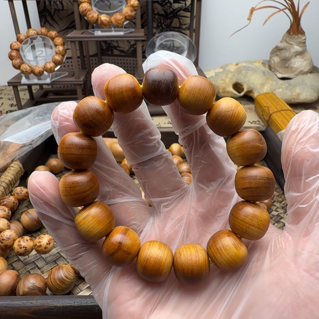 ?***梦太行崖柏猫眼缠丝纹