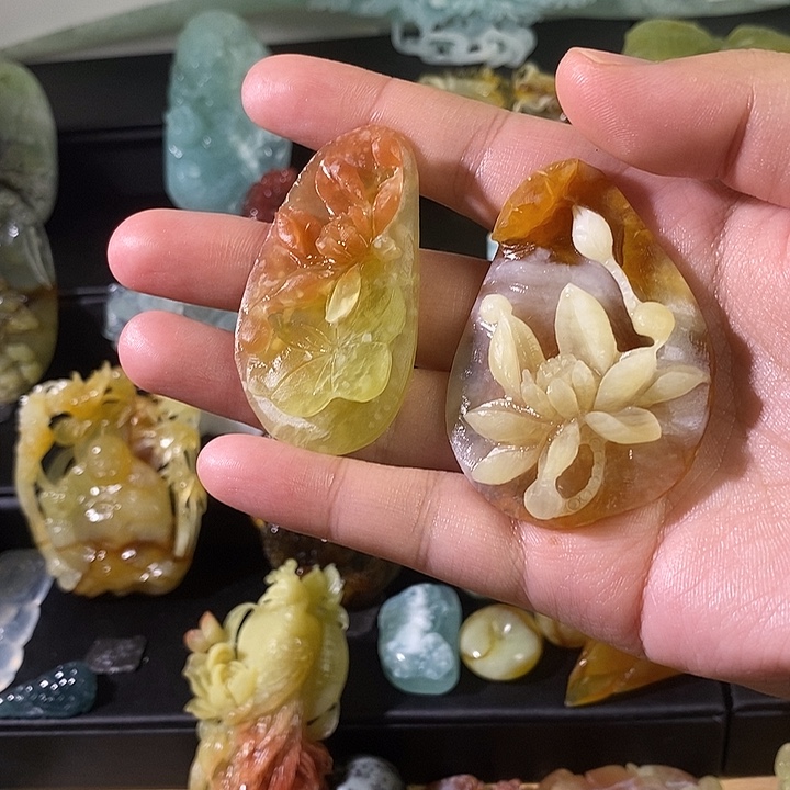 蛇纹石玉合金颈饰