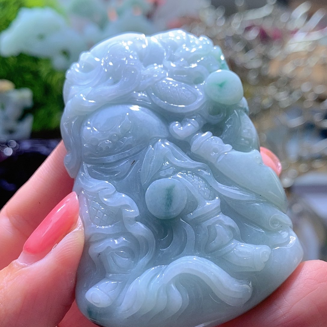 【闪购商品】翡翠未镶嵌颈饰关公