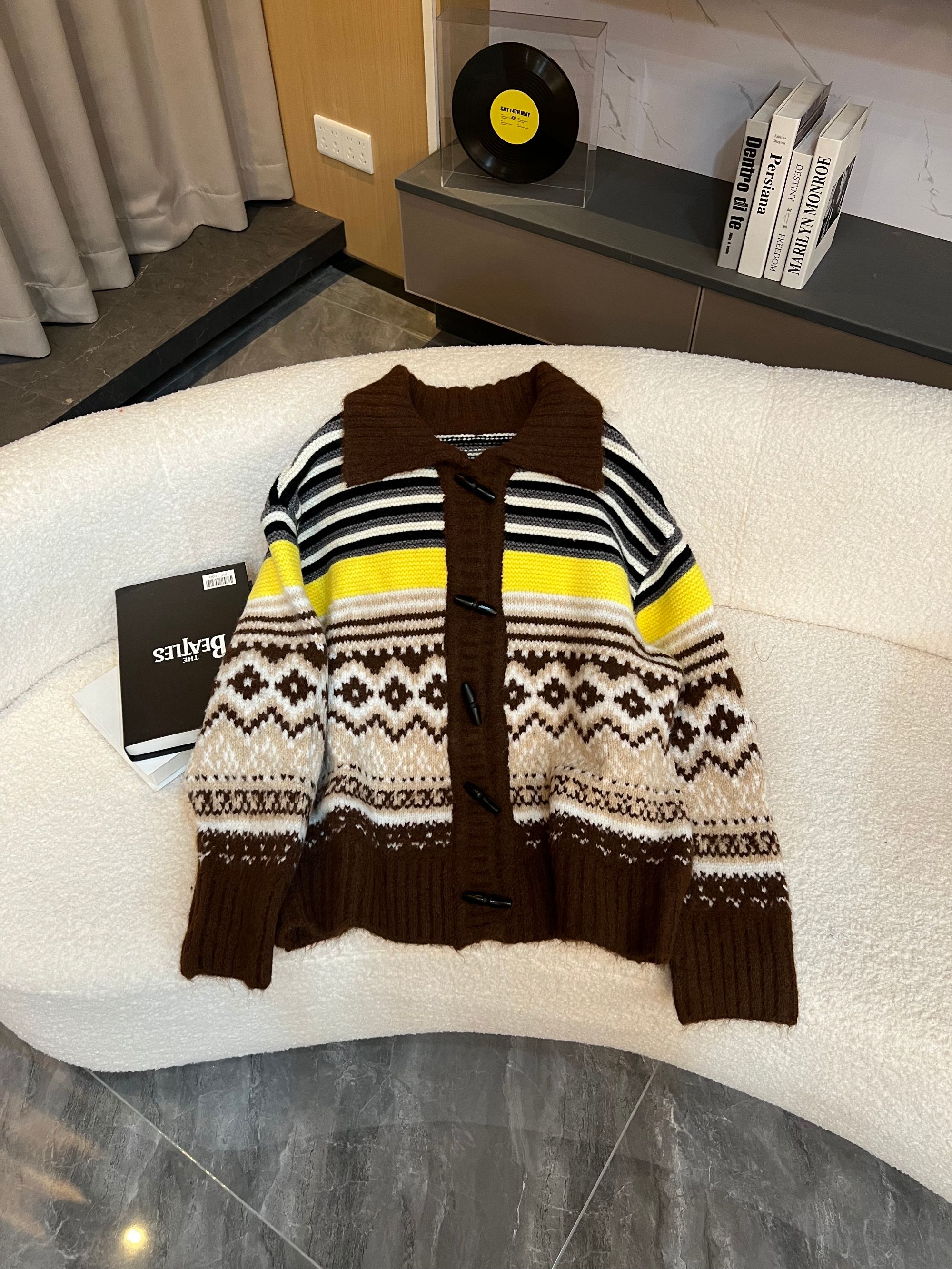 秋冬慵懒风牛角扣开衫厚款针织衫上衣LG-842