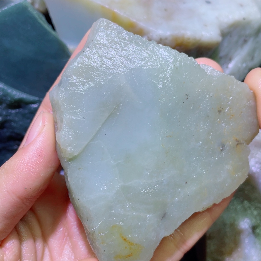 和田玉未镶嵌珠宝半成品