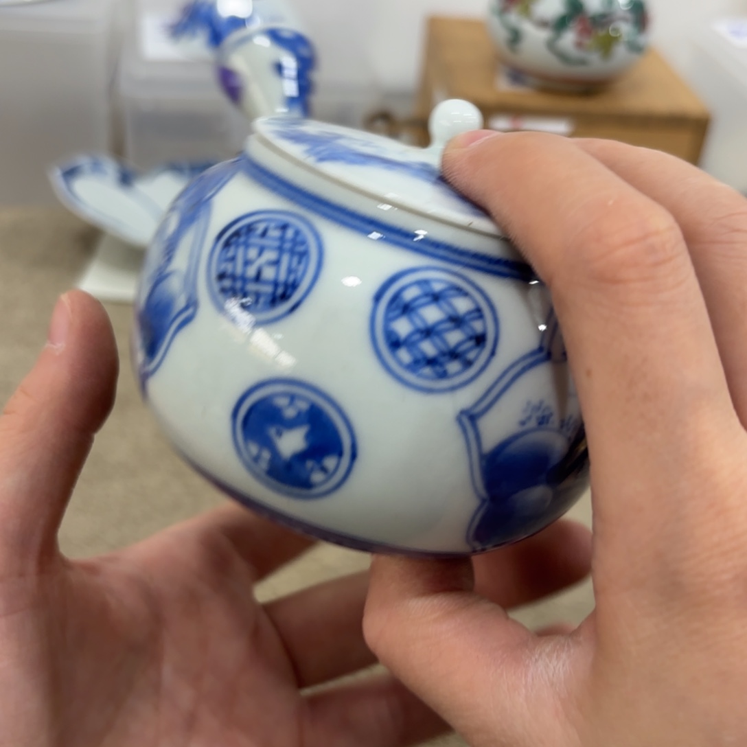 瓷片非常好看漂亮的物品 