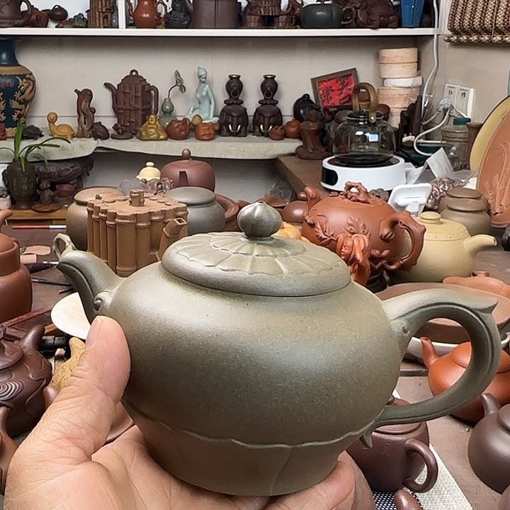 低***哥茶壶段泥原矿紫砂