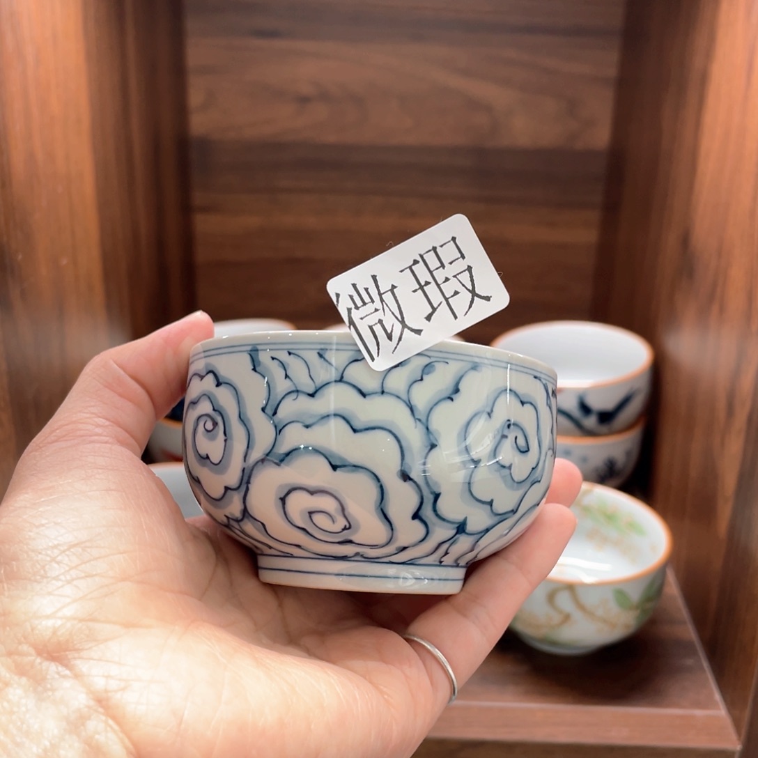 釉下手绘茶具微瑕