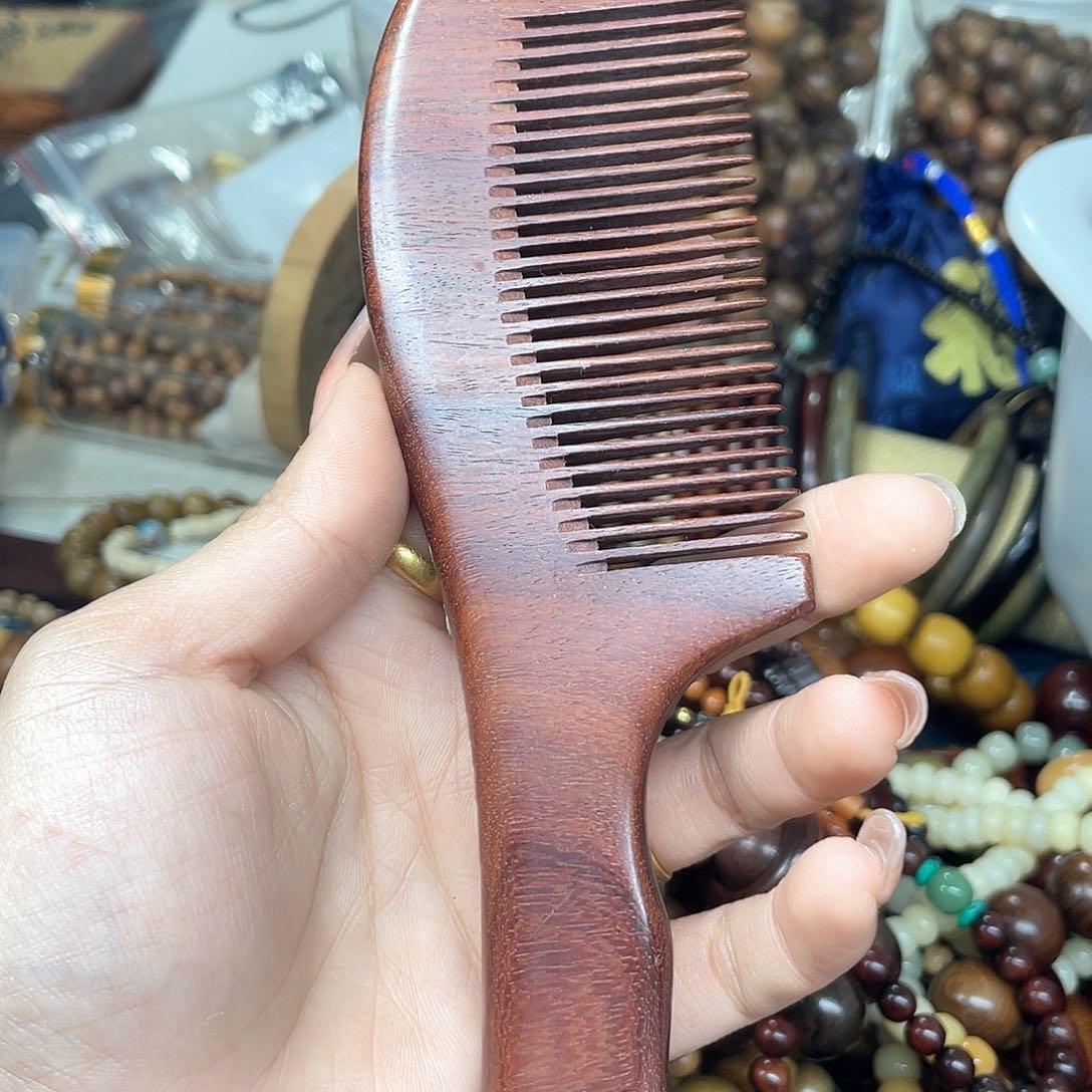 维腊木（绿檀）无事牌