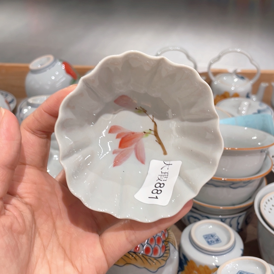 釉下手绘茶具微瑕