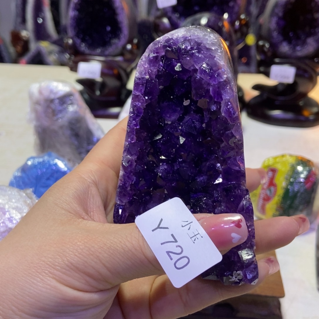 水晶摆件未镶嵌摆件