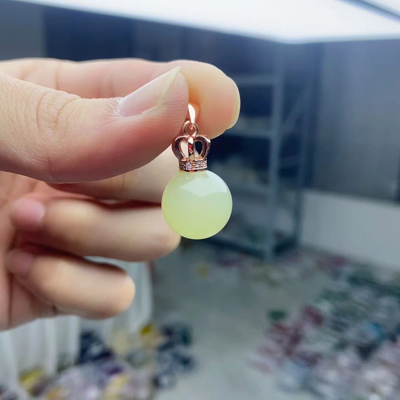 [聚小石]A1440青色皇冠圆吊坠