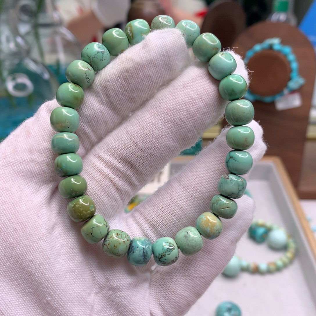 绿松石未镶嵌饰品