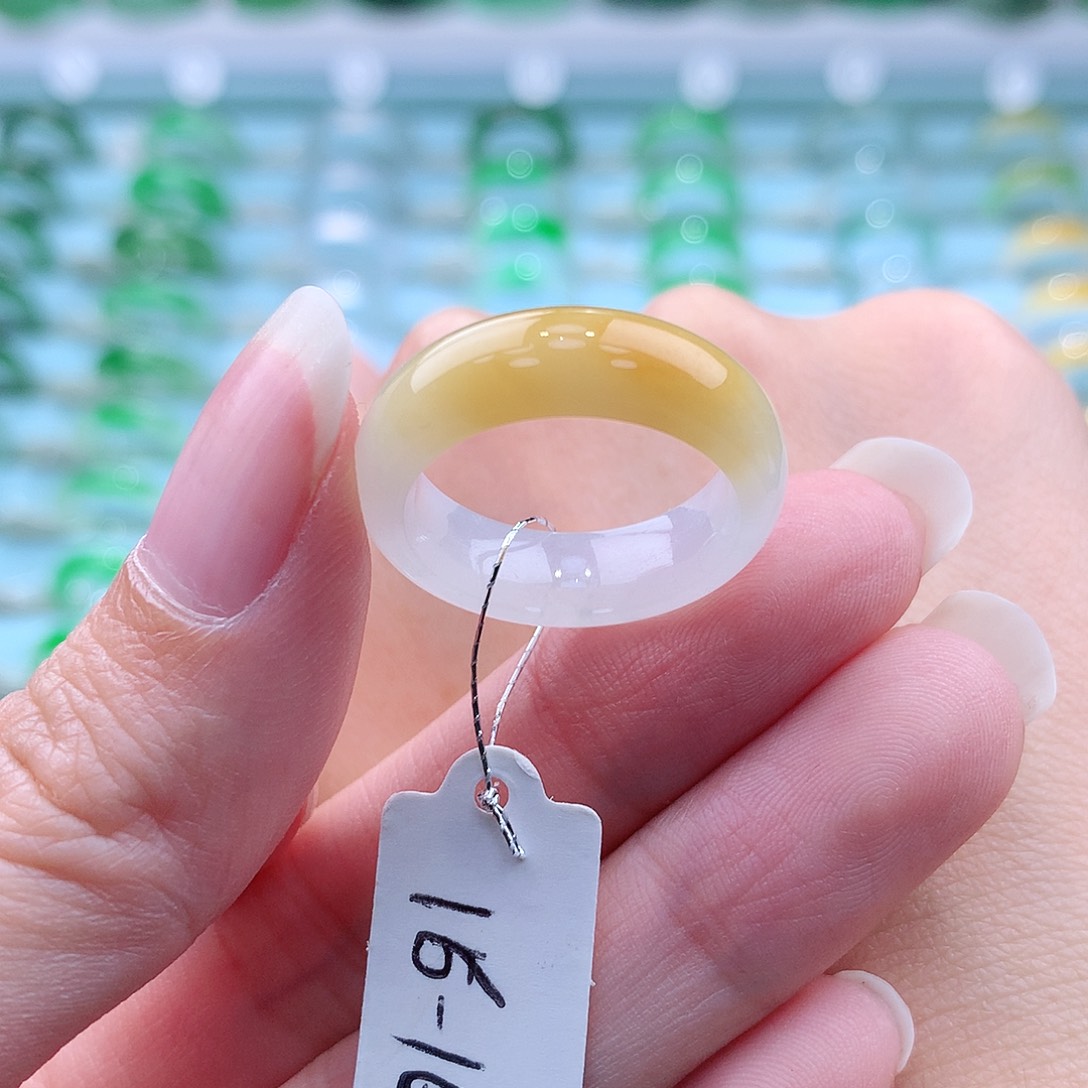 翡翠戒指未镶嵌A货缅甸翡翠