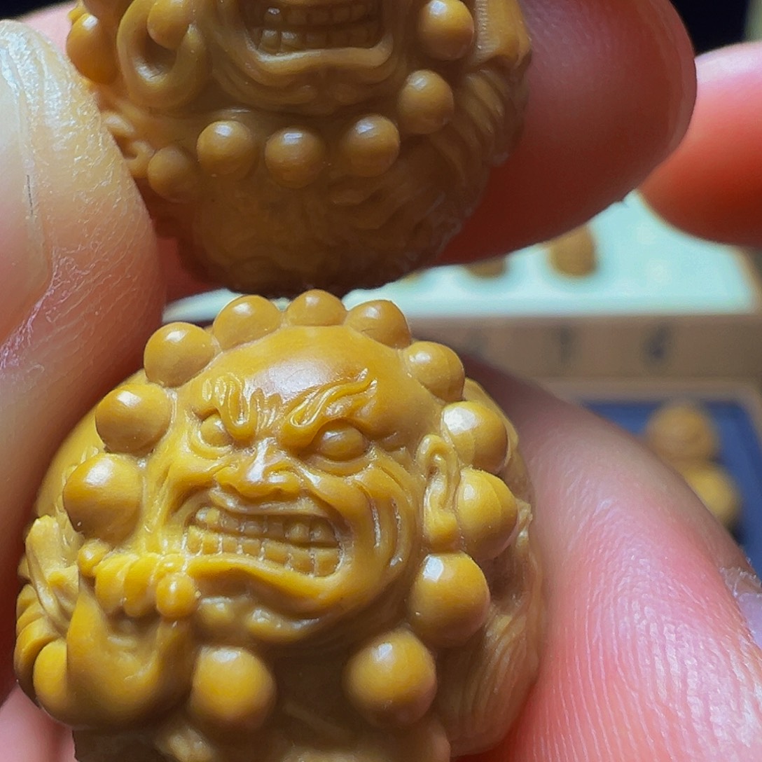 哦***好吊坠猴头核桃精修一堆