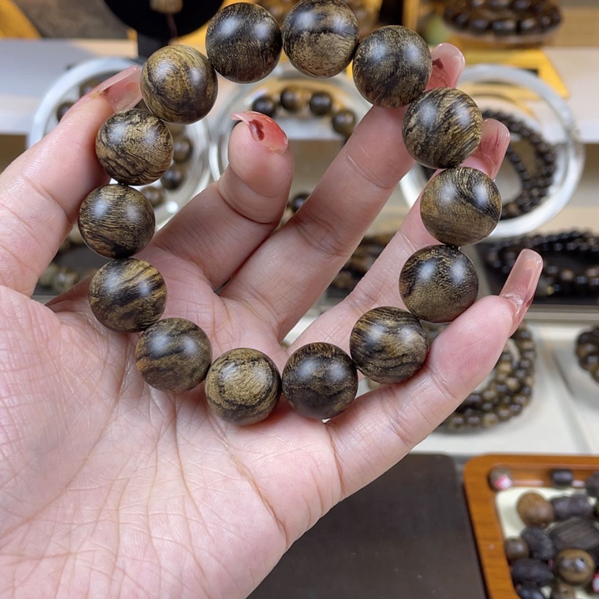 【闪购商品】沉香手串泳*越南沉香
