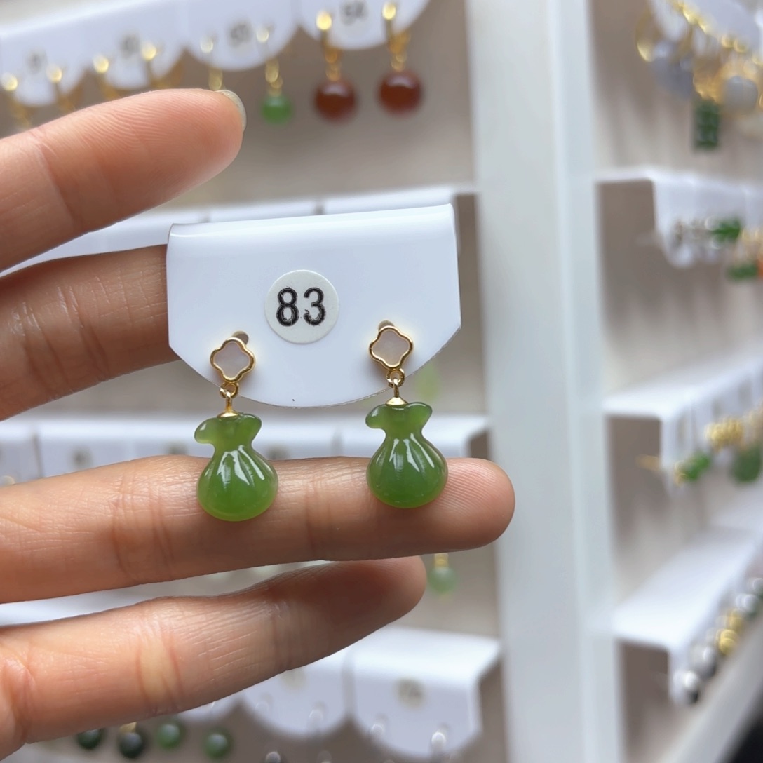 和田玉耳饰银S925镶嵌2