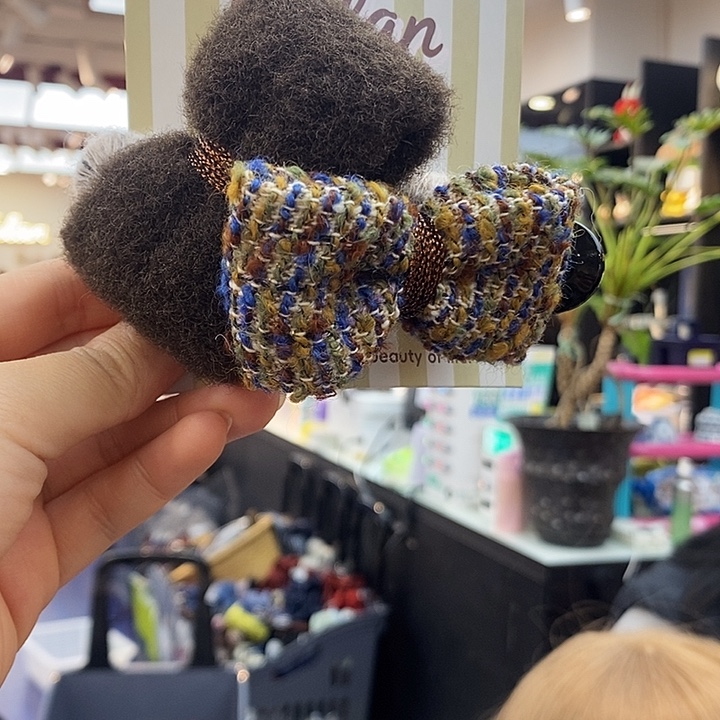 布艺铁合金蓝蝴蝶结懒人夹