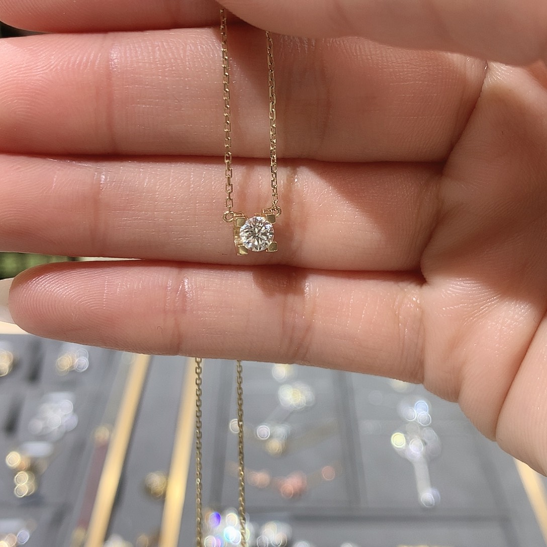 钻石套链18K金镶嵌项链