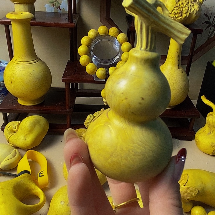 山***人黄杨木等多种矿产