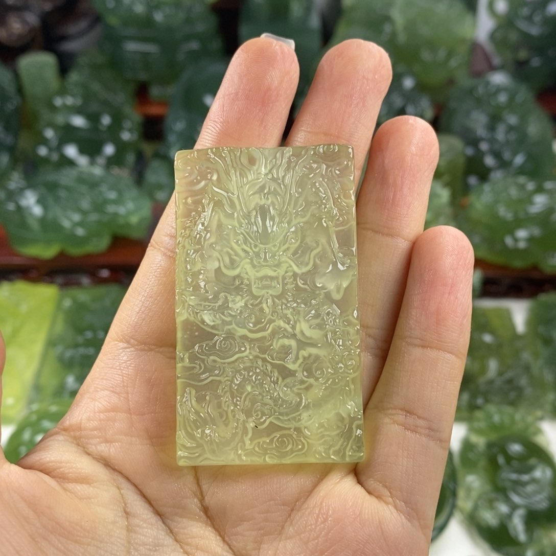 岫玉未镶嵌挂件挂件