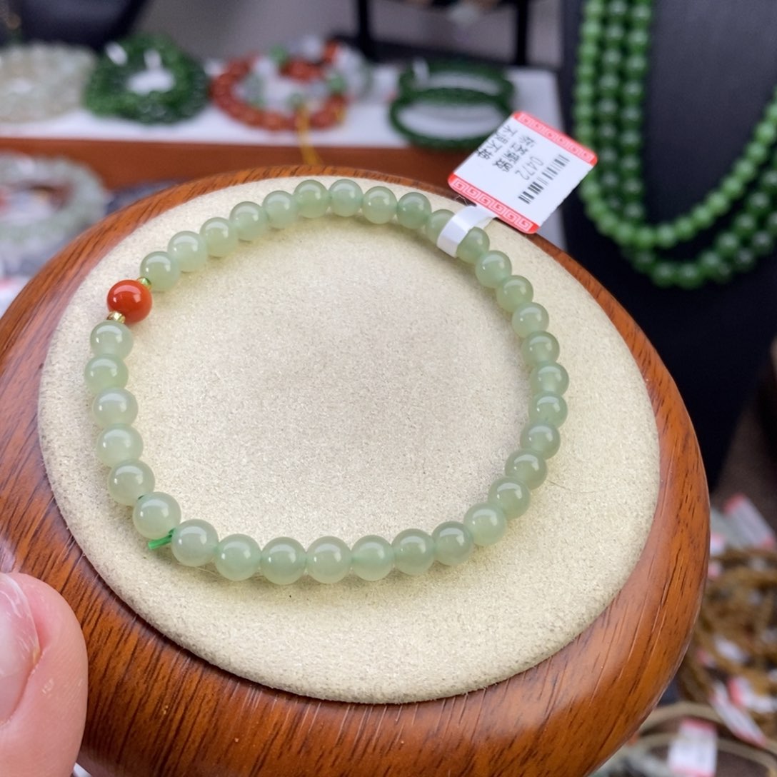 和田玉手串未镶嵌高冰晴卡5