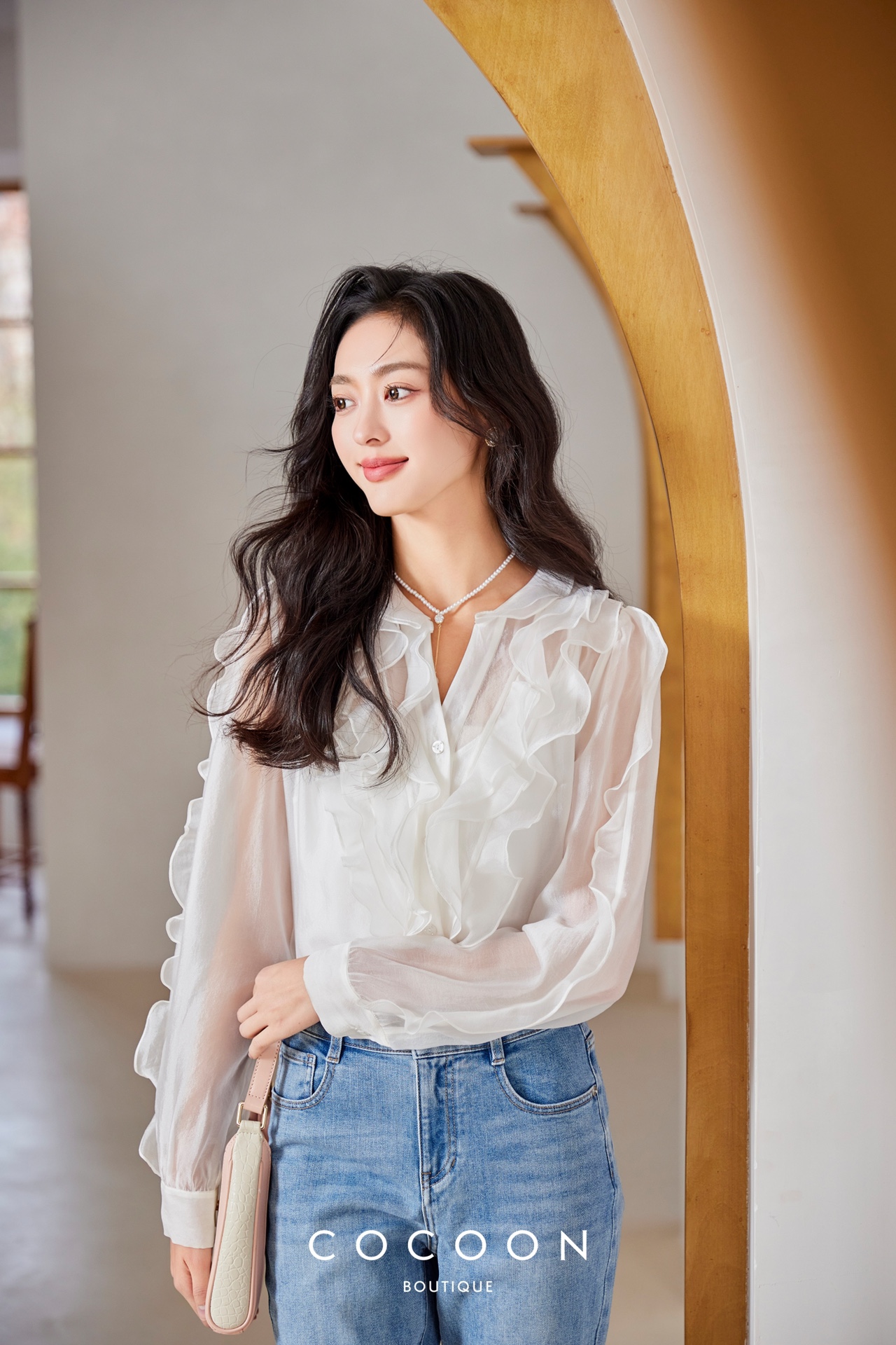 COCOON珍珠白木耳波浪边气质长袖时尚衬衫24112BF054008012