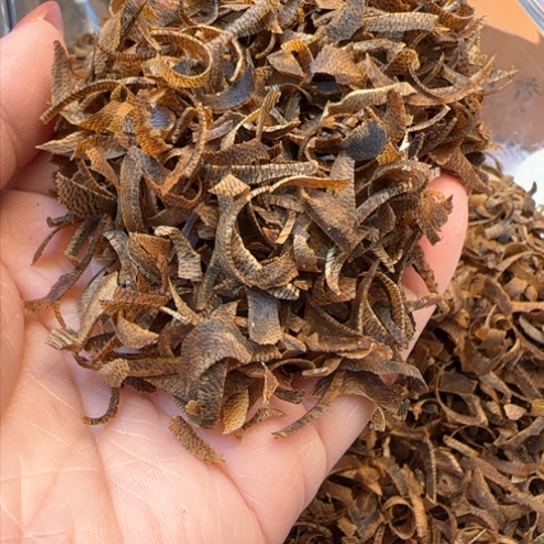 沉香摆件海南乌身切丝50克