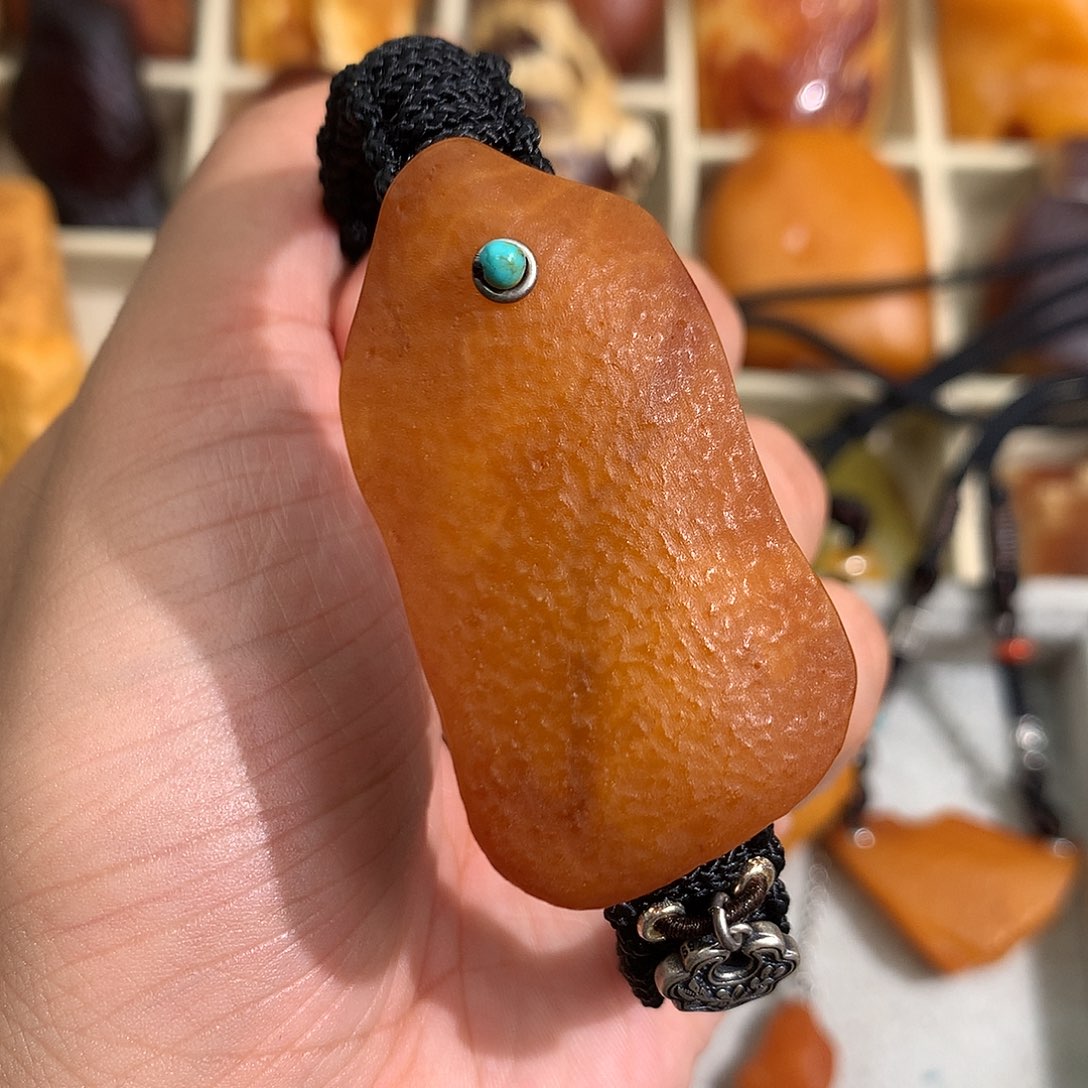 蜜蜡裸石未镶嵌你