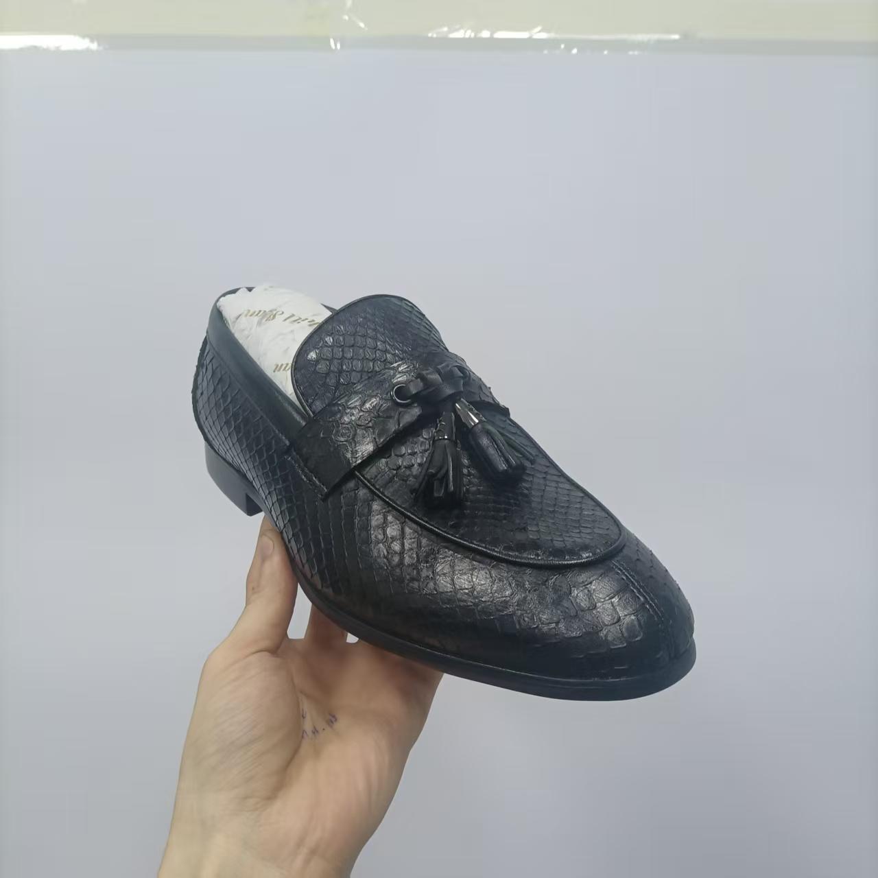 ⑦高端大牌商务男士皮鞋 时尚百搭  以主播过款为准