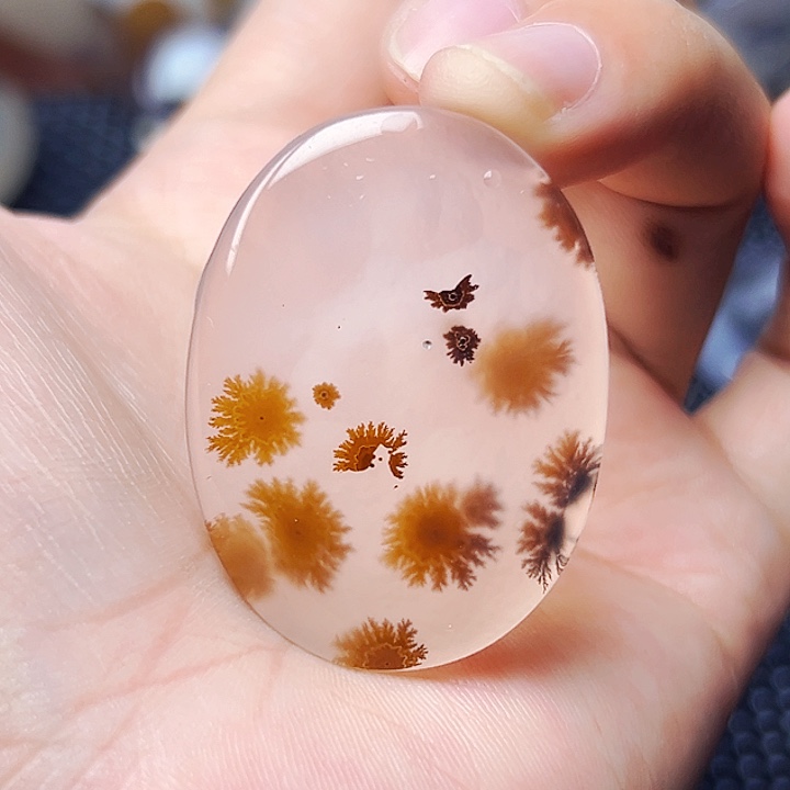 玛瑙/玉髓未镶嵌珠宝半成品