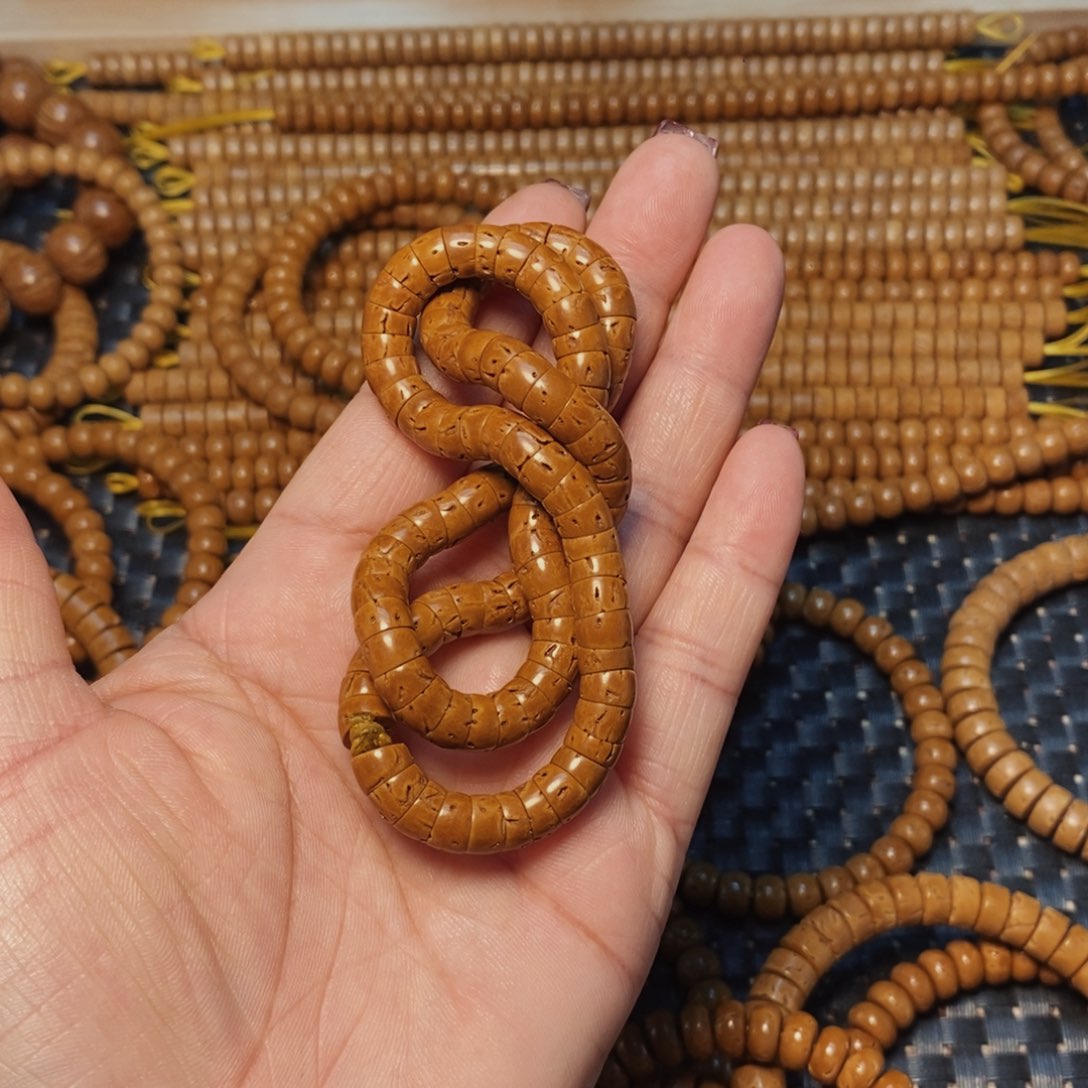 桃核手串桃核打肠