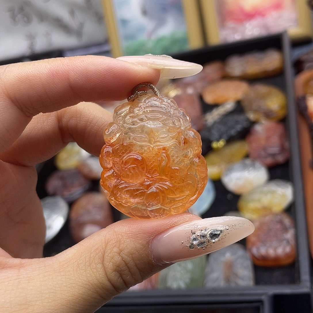 颈饰未镶嵌水晶天然