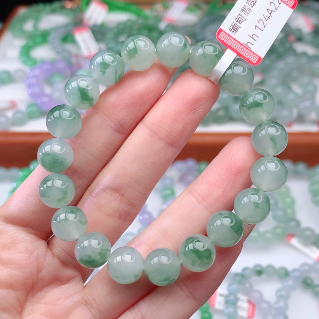 翡翠手链未镶嵌囡*翡翠10mm