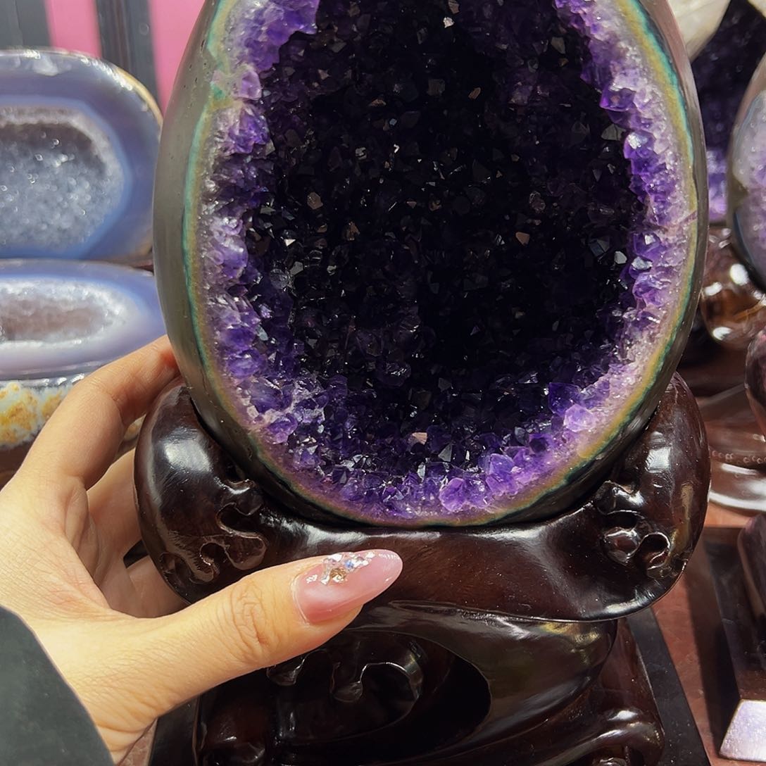 水晶大型摆件未镶嵌