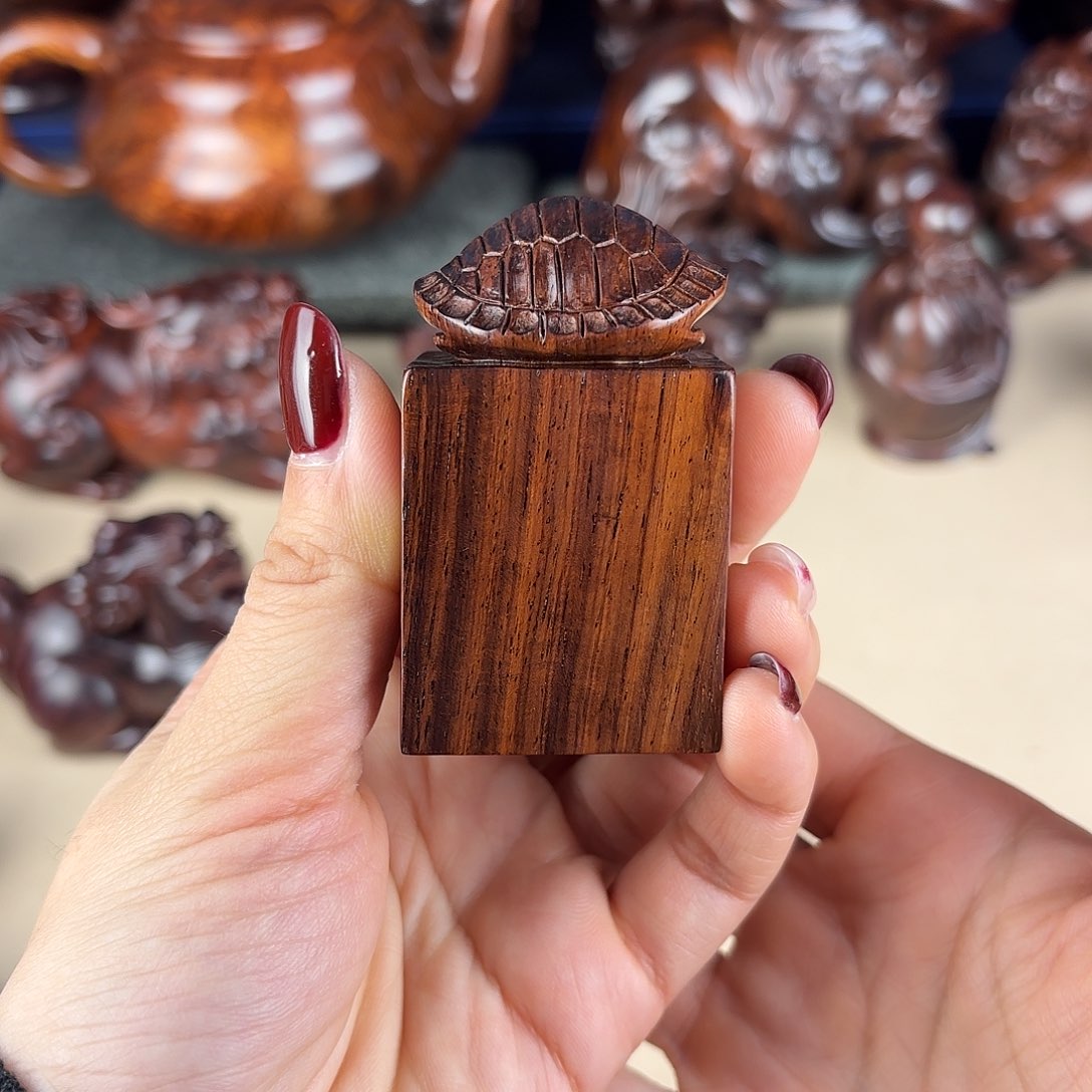 黄花梨/降香黄檀把件把件