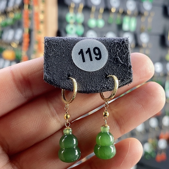 和田玉耳饰18K金镶嵌