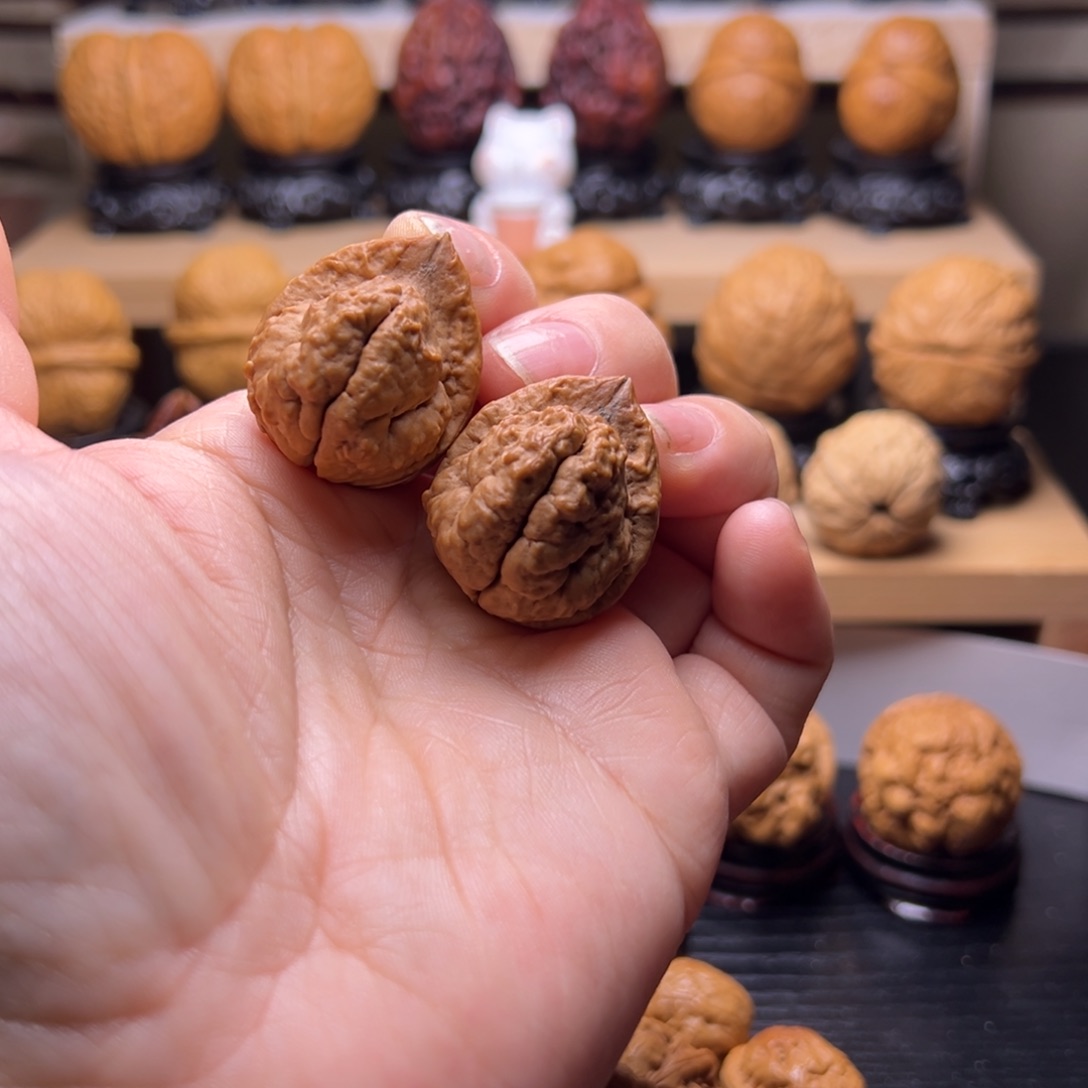 文玩核桃吊坠11w羊头蟾