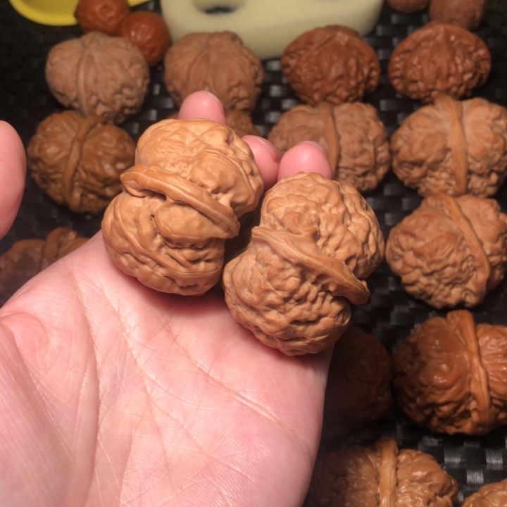 文玩核桃把件蛙饼42