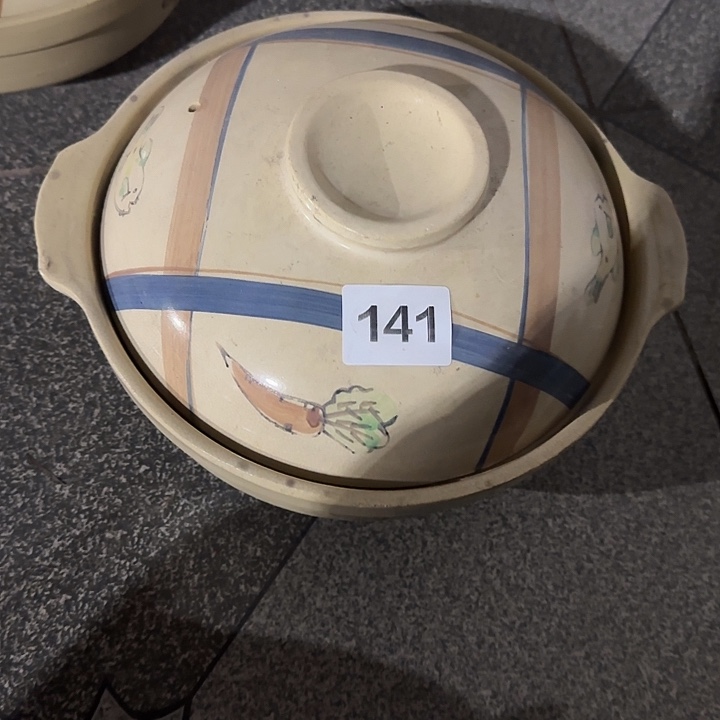 瓷片陶瓷盘子碗啥都有