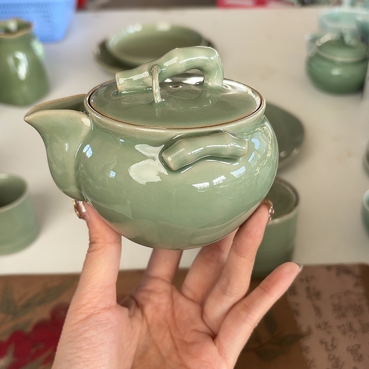 龙泉云间青瓷小米茶器