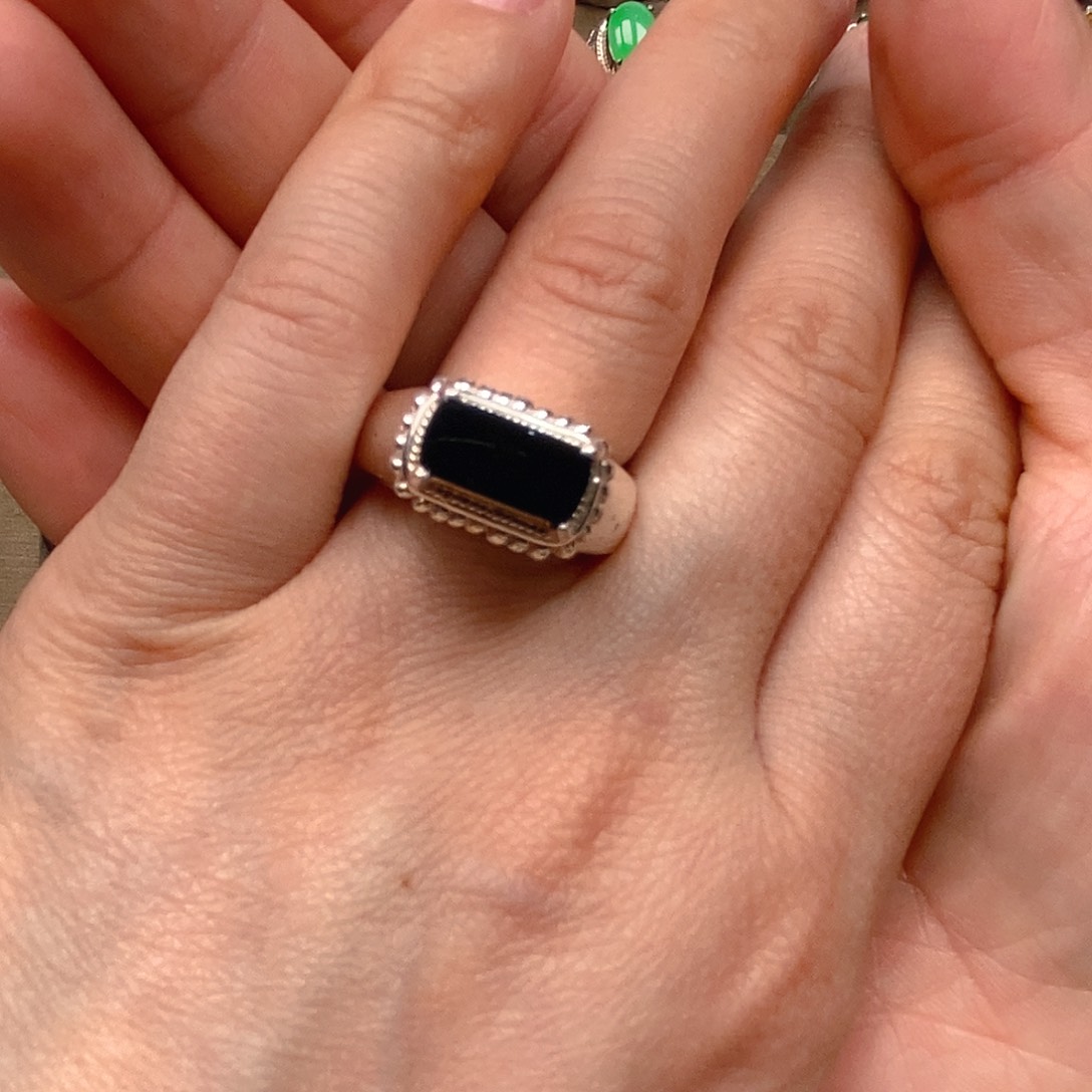 翡翠戒指未镶嵌翡翠蛋面