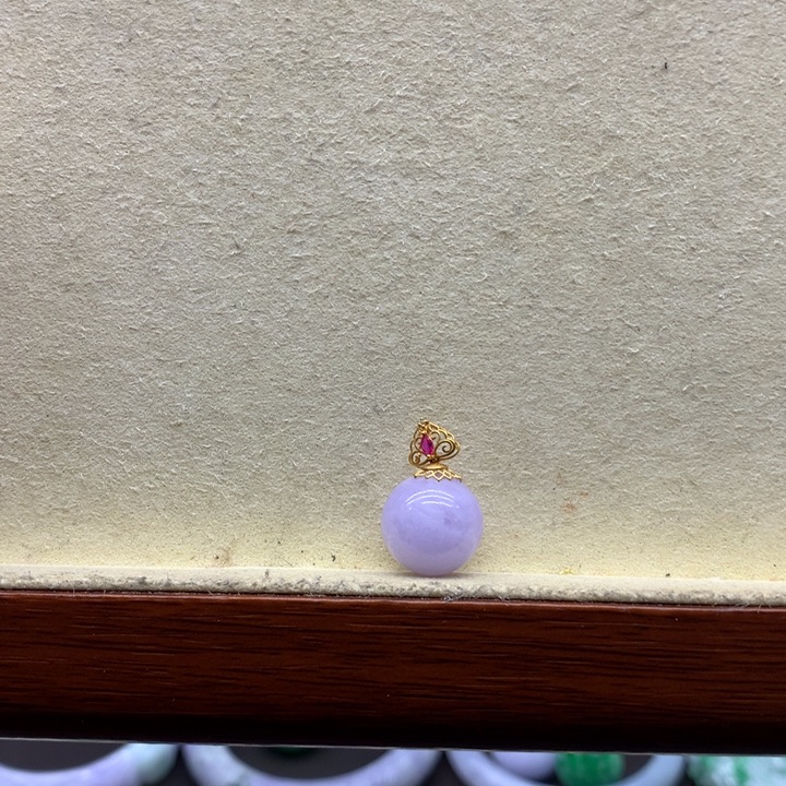 晴***^吊坠(不含链)18K金镶嵌翡翠