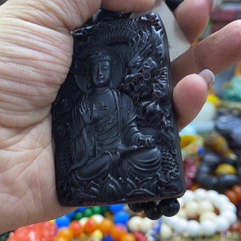 未镶嵌琥珀裸石1122335456655555556