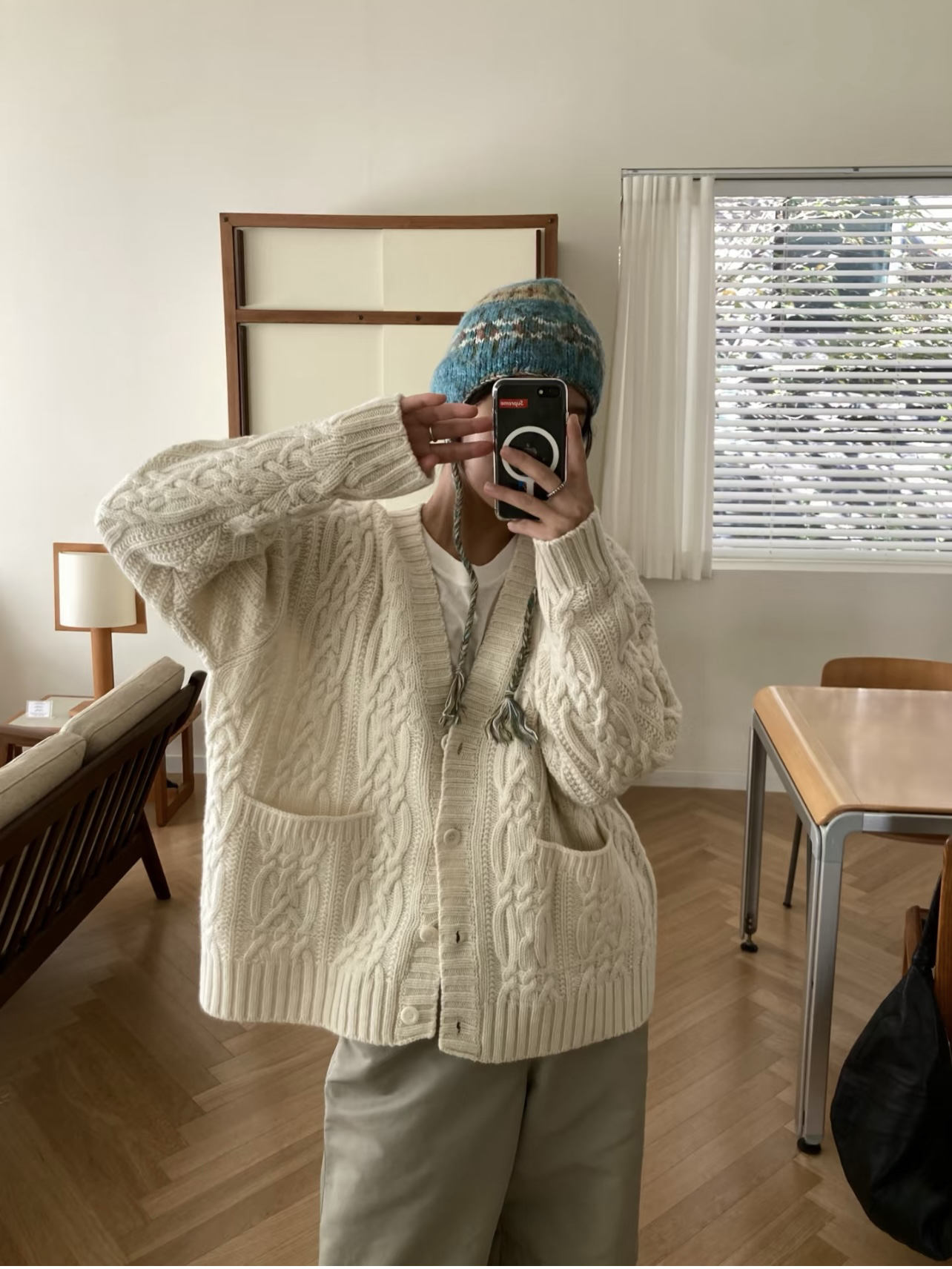 韩国代购米色麻花开衫