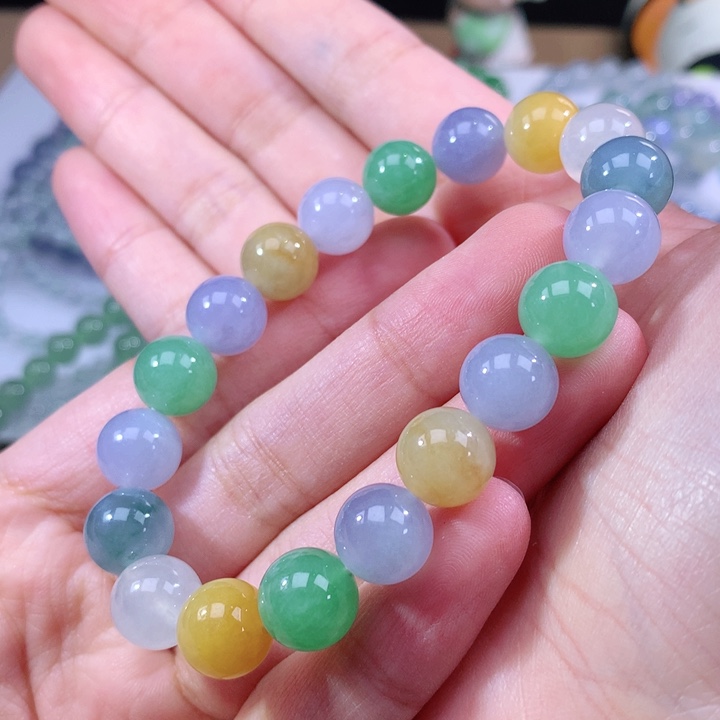 翡翠手链未镶嵌翡翠