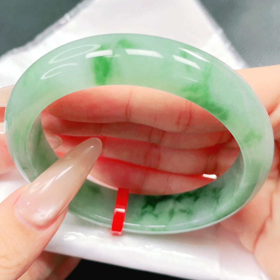 翡翠未镶嵌手镯56.57