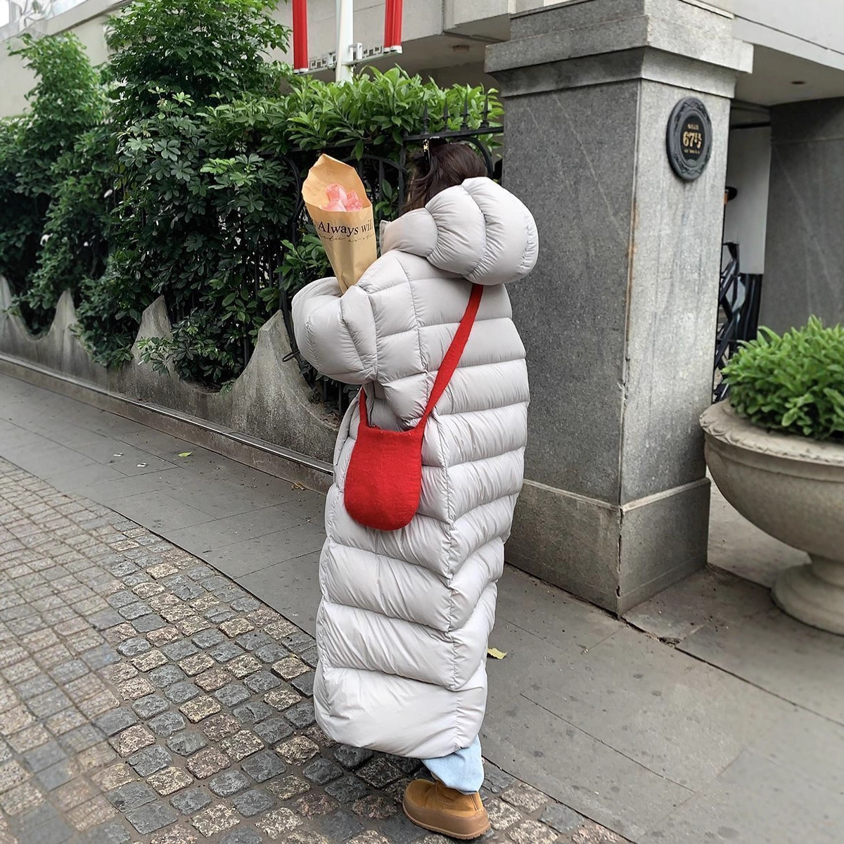 白鸭绒云朵泡芙超长款羽绒服女冬季新款感超好看大被子潮
