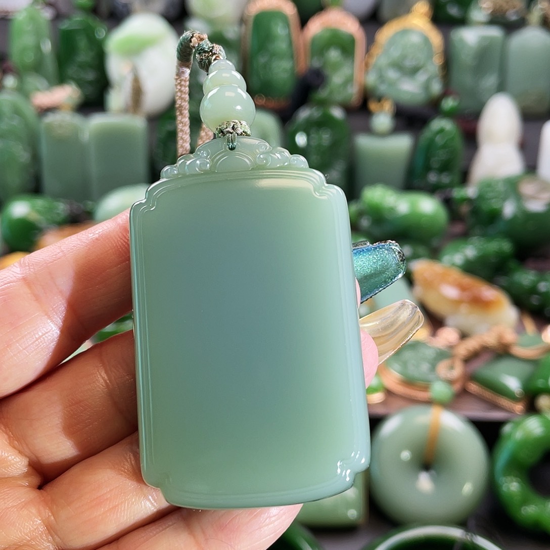 和田玉挂件未镶嵌