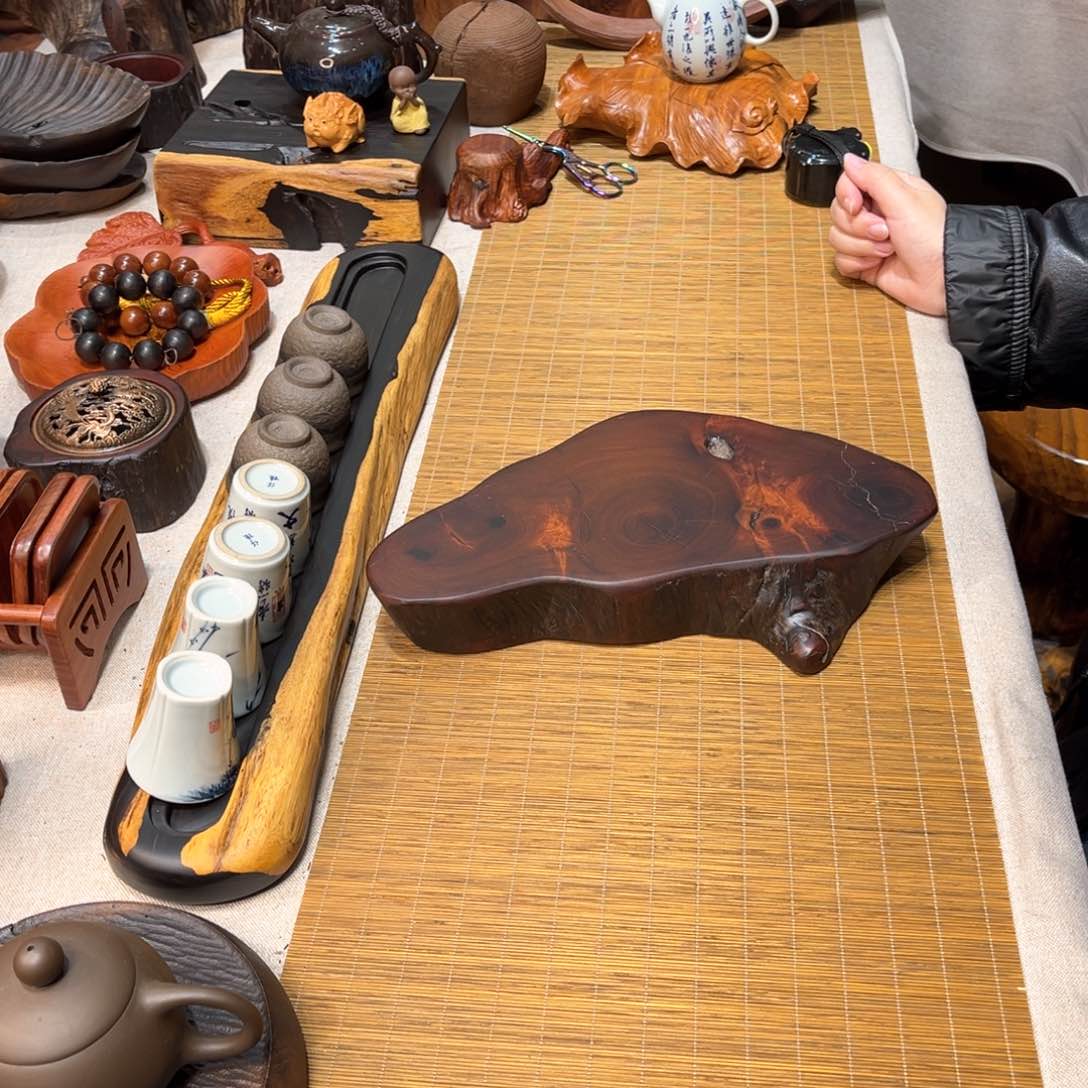 07缅甸花梨木随形底座30-15-5