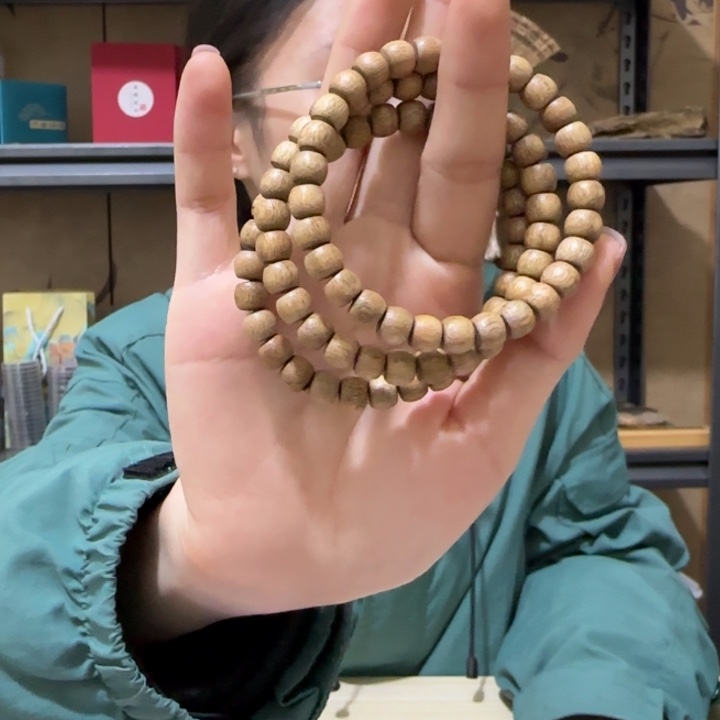 沉香手串马来西亚东马野料手串多样性发一条卡7